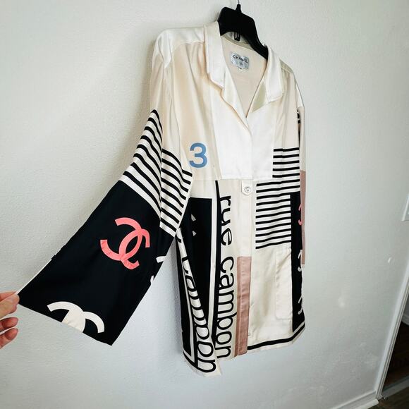 NWT Chanel 100% Silk Ecru Multi-Color Chanel Logo Jacket 42 / L - Picture 3 of 16